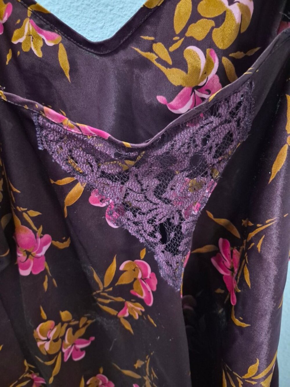Victorias Secret Floral Satin Chemise Lace Panels Purple Pink Gold Womens Size L - Picture 2 of 5